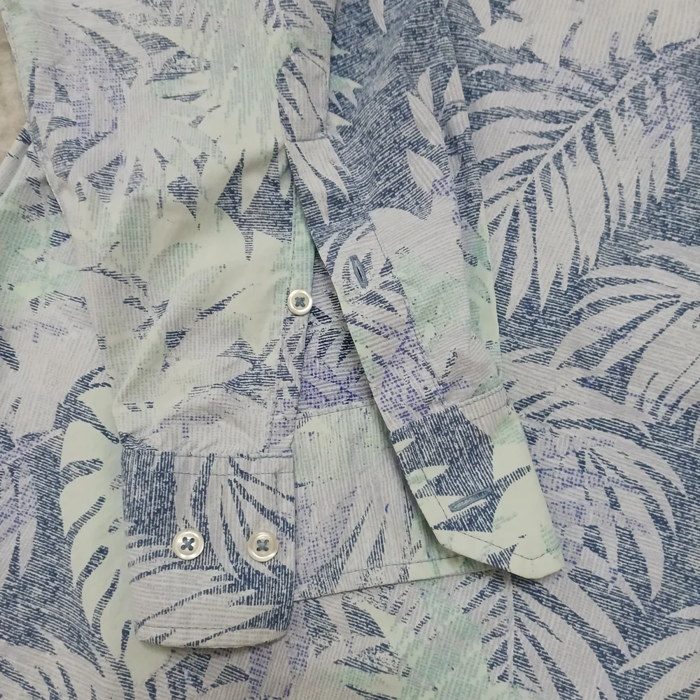 Tommy Bahama good pre